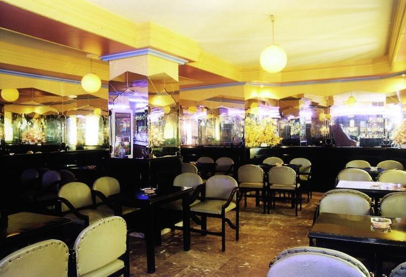 펜션 Hostal Macami