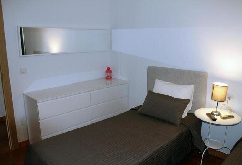 بنسيون Hostal Montilla Sotogrande