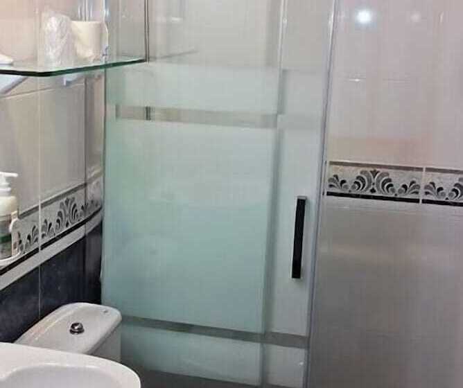 بنسيون Hostal Restaurante La Trucha