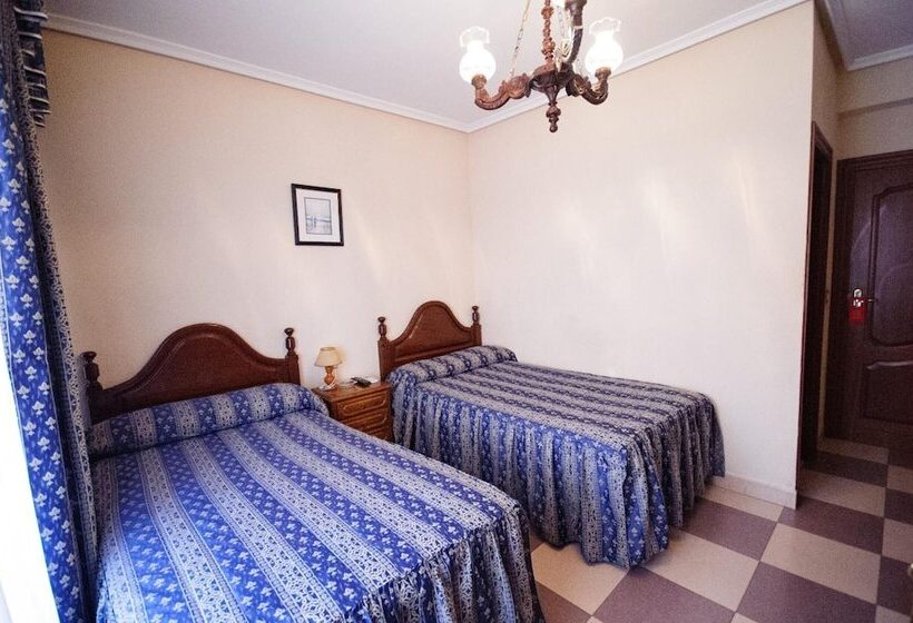 بنسيون Hostal Restaurante La Trucha