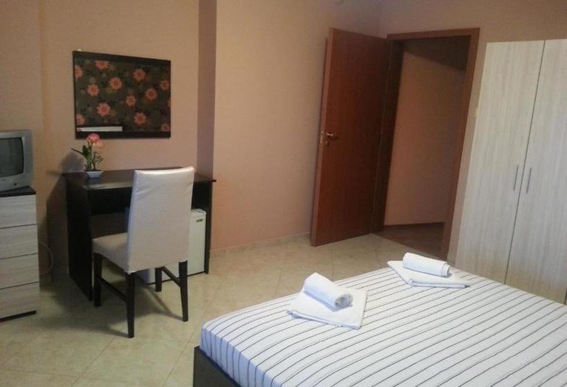 بنسيون Hristovi Apartments & Studios