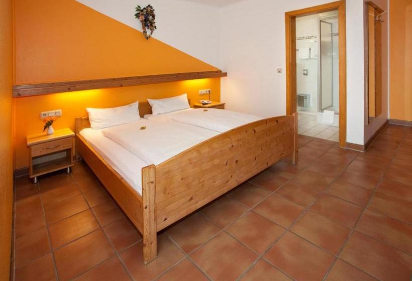 펜션 Landgasthof Asum