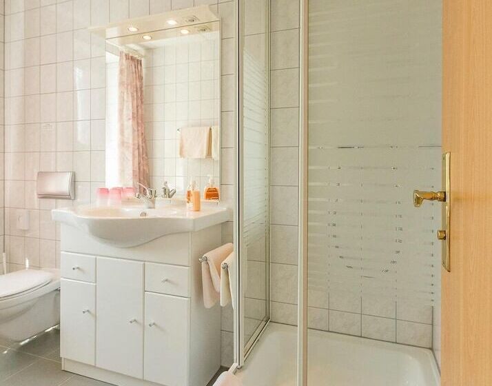 פנסיון Landhaus Bergidyll