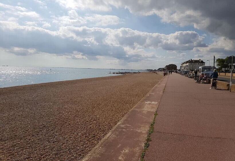 Пансион Malt Lodge