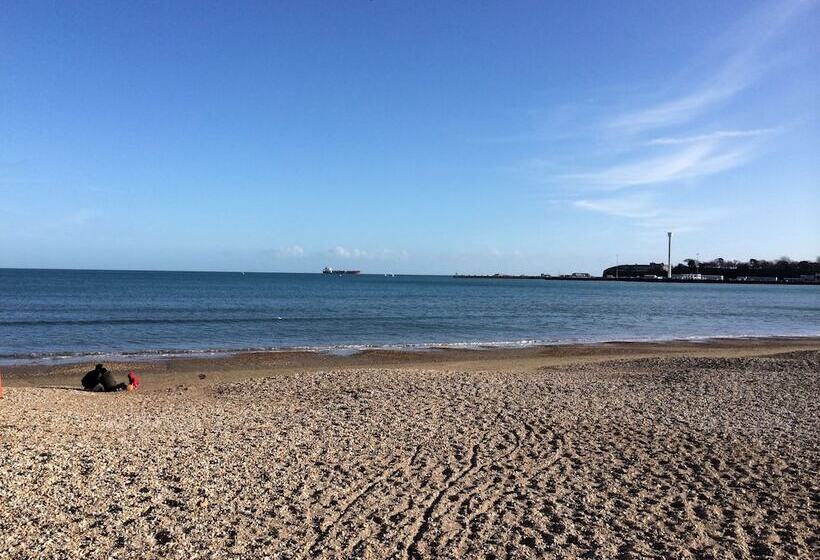 ペンション Marina Court