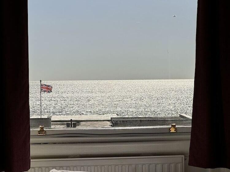 ペンション Marina Court