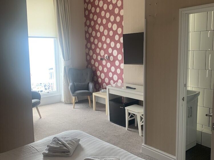 ペンション Marina Court