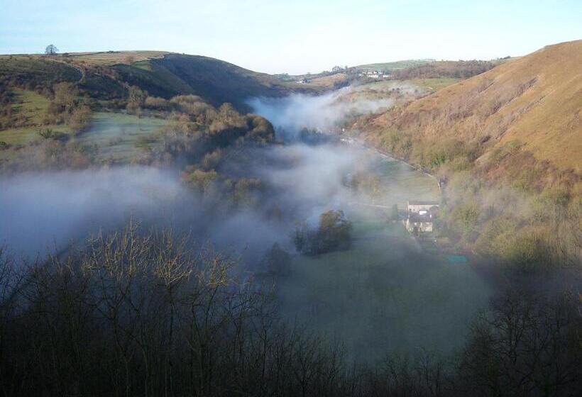 پانسیون Monsal Head