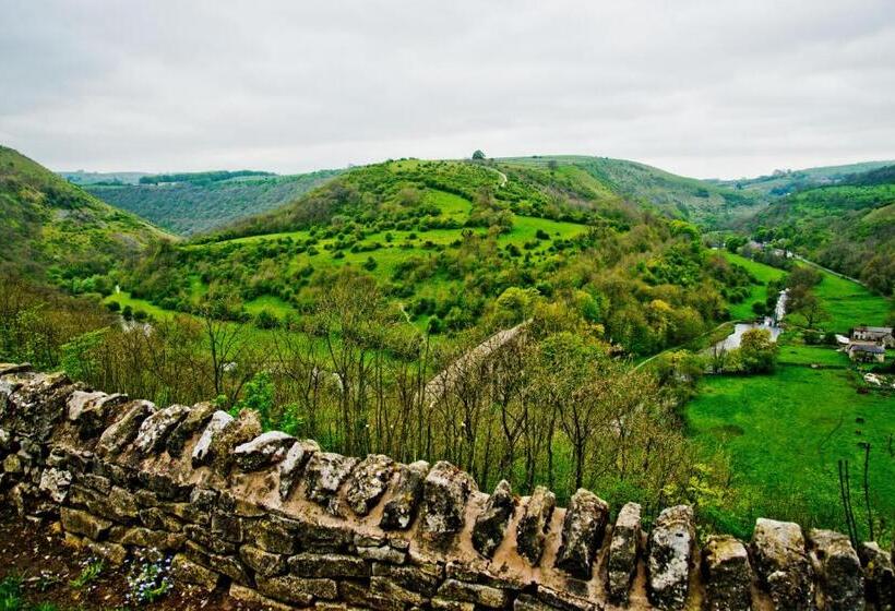 پانسیون Monsal Head