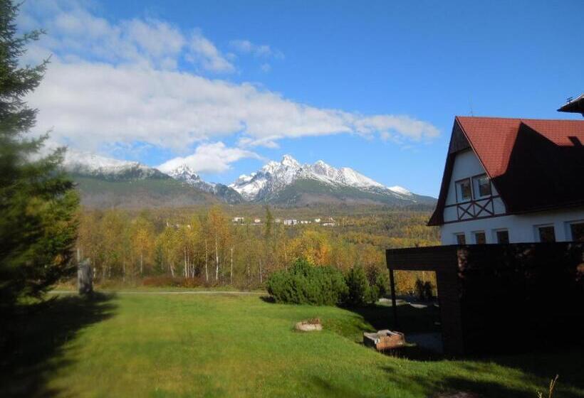 펜션 Penzión Chata Valaška