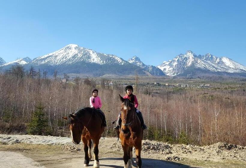 펜션 Penzión Chata Valaška