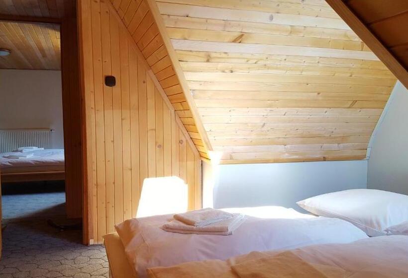 膳宿费 Penzión Chata Valaška