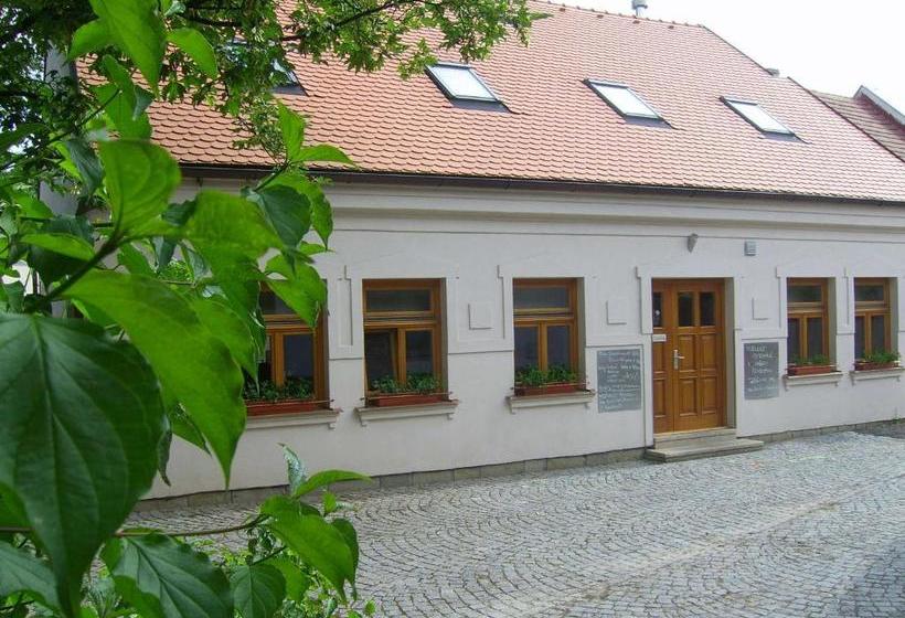 پانسیون Penzion A Caférestaurant U Lávky