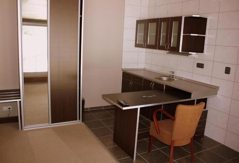 پانسیون Penzion A Caférestaurant U Lávky