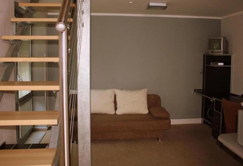 پانسیون Penzion A Caférestaurant U Lávky