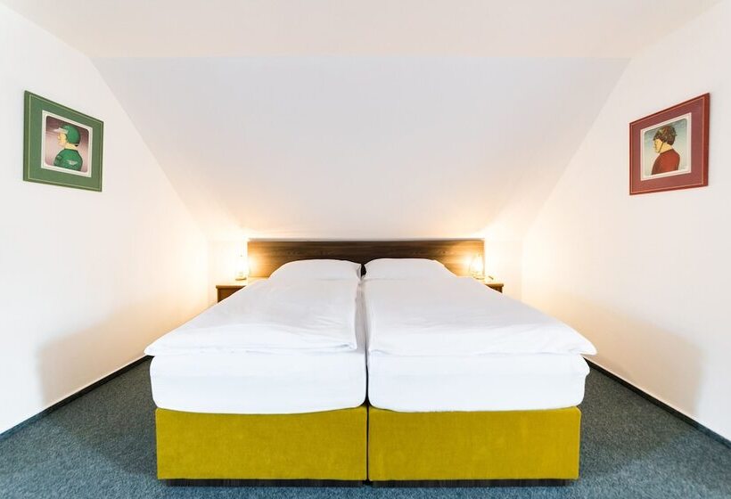 پانسیون Penzion Austis