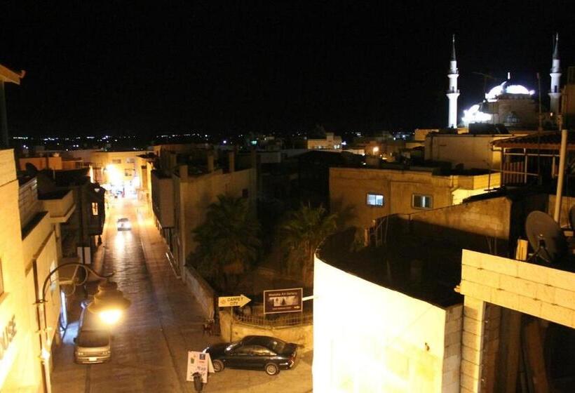 پانسیون Pilgrim S Guest House