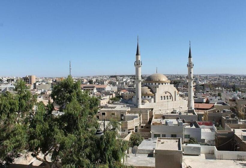 پانسیون Pilgrim S Guest House