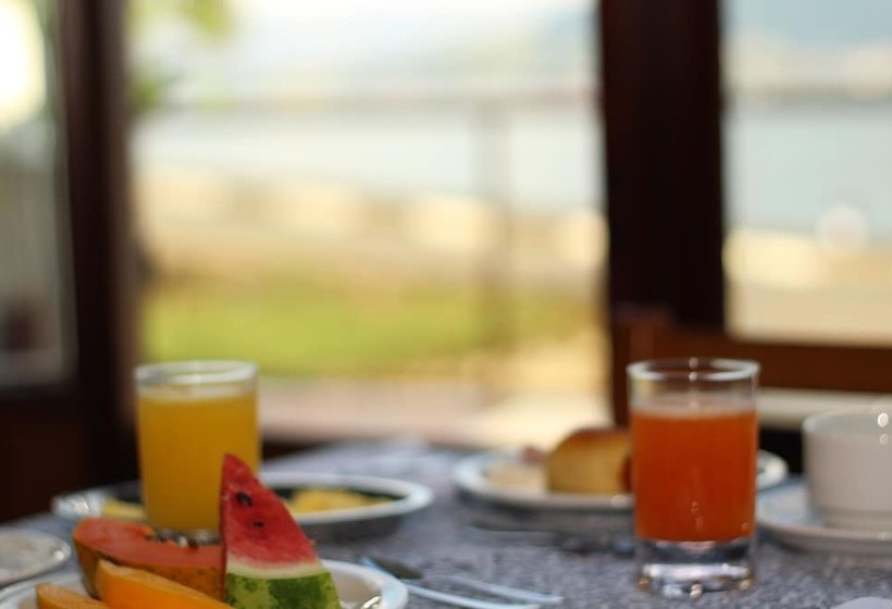 פנסיון Pousada Irmaos Do Mar