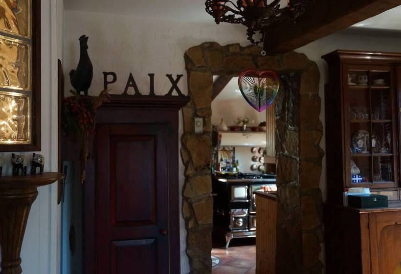 膳宿费 Refuge Du Poète