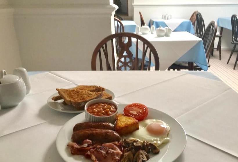 بنسيون San Brelade