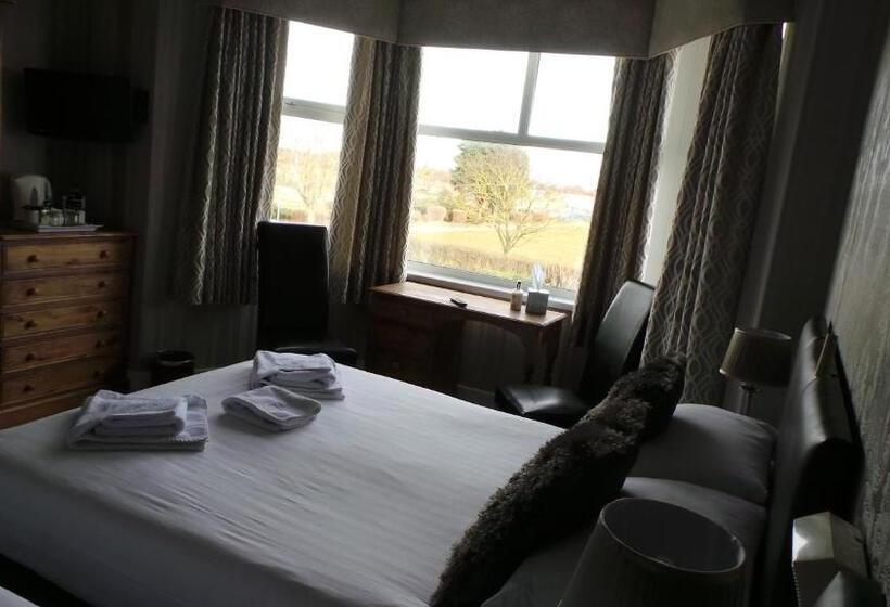 ペンション The Quorn