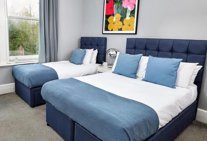 پانسیون Townhouse Exeter