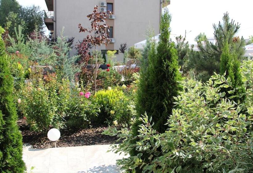 פנסיון Vila Sangria