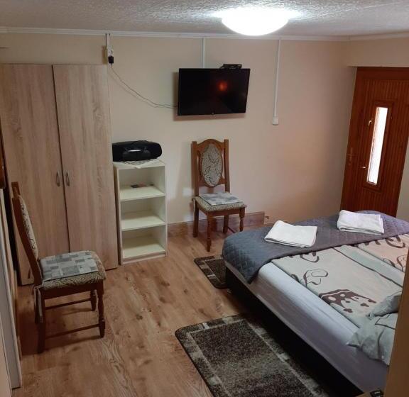 ペンション Váradi Apartman