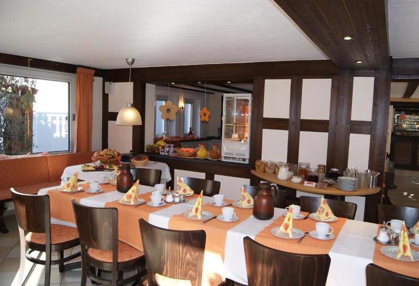 Pension & Ferienhaus Latröpchen