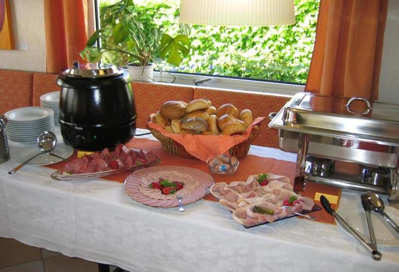 Pension & Ferienhaus Latröpchen