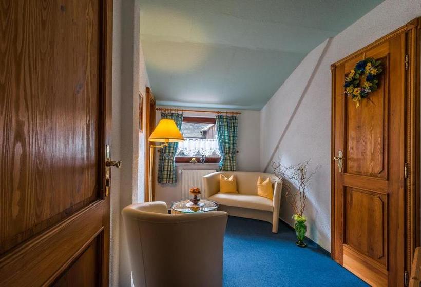 Pension Fuhrmann S Elb  Café