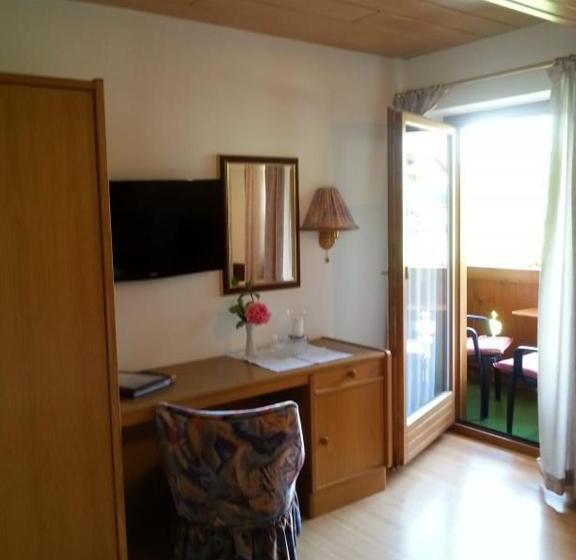 Pension Und Appartement Weinschreiber