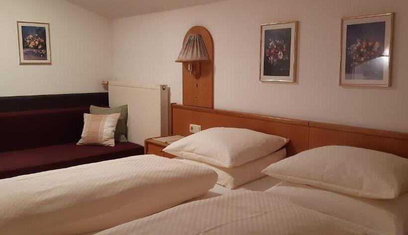 Pension Und Appartement Weinschreiber