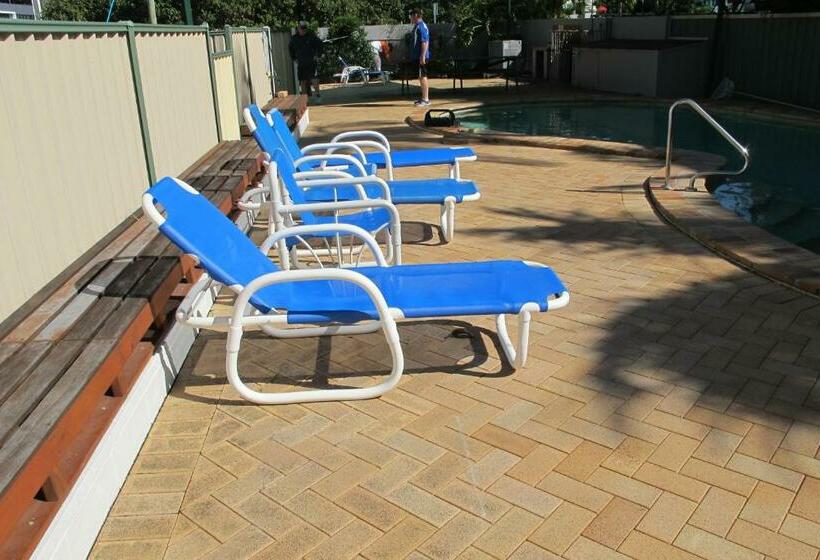 Queensleigh Holiday Apartments