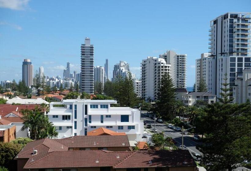 Queensleigh Holiday Apartments