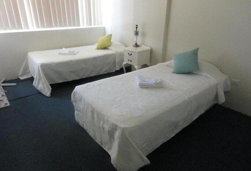 Queensleigh Holiday Apartments