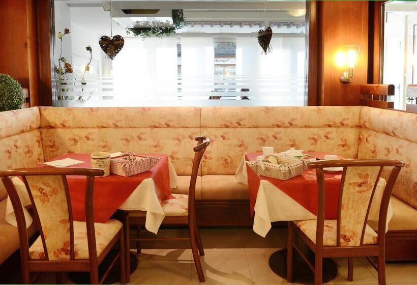 Residence Hotel Fever