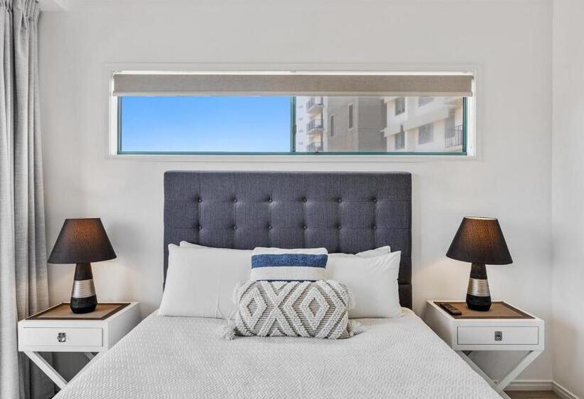 Sunshine Towers Boutique Apartments