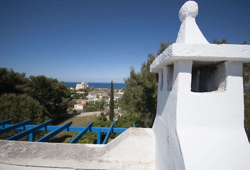 Villa Flora Studios & Apartments