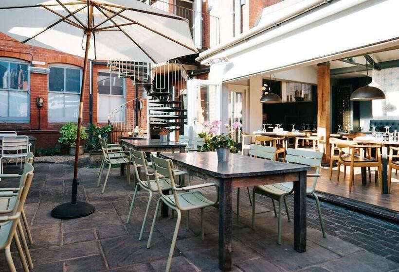 ユースホステル Bridge Street House