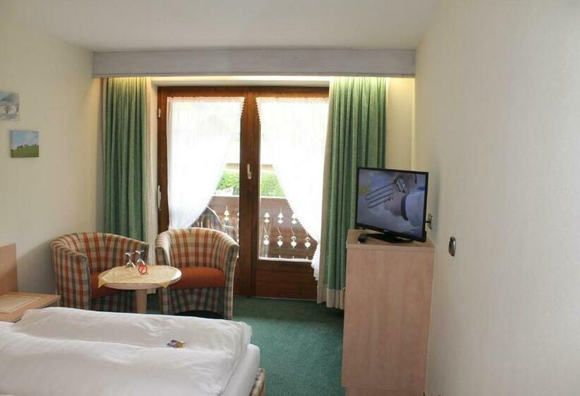 Общежитие Deva Hotel Restaurant Fischerwirt Inklusive Chiemgau Card