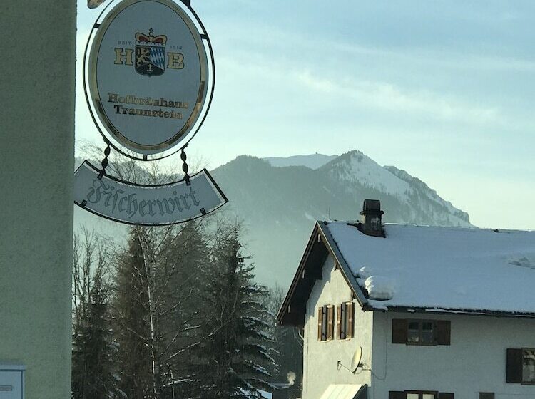 Общежитие Deva Hotel Restaurant Fischerwirt Inklusive Chiemgau Card