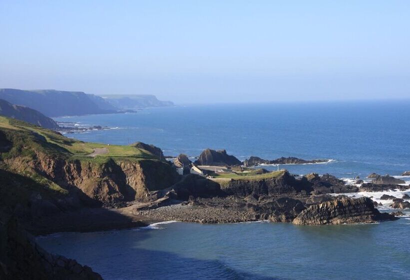 فندق صغير Hartland Quay