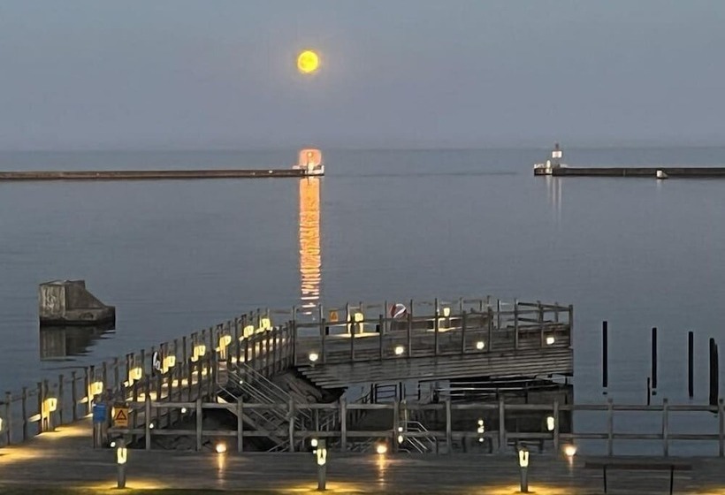 Lotsvillans Vandrarhem