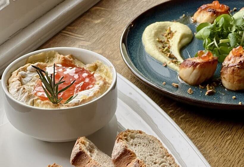 הוסטל The Kings Arms Temple Sowerby