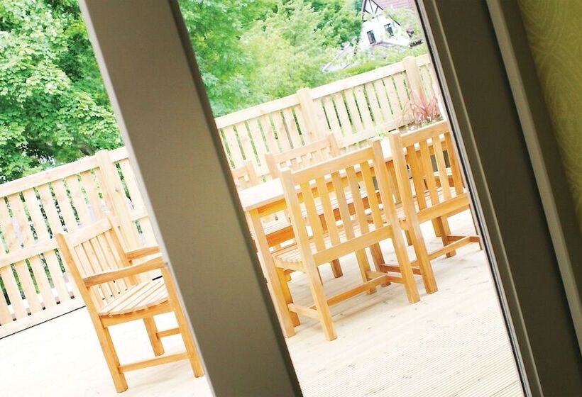 Общежитие The Wheatley Arms