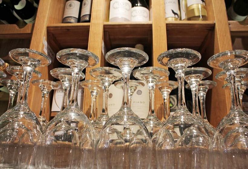 Общежитие The Wheatley Arms