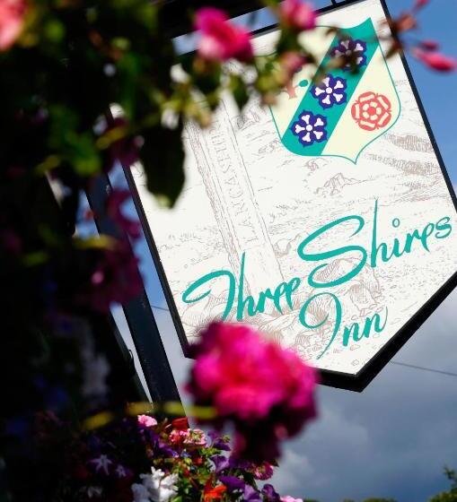 Общежитие Three Shires Inn