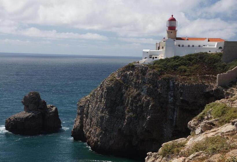 Apartamentos E Quartos Atalaia